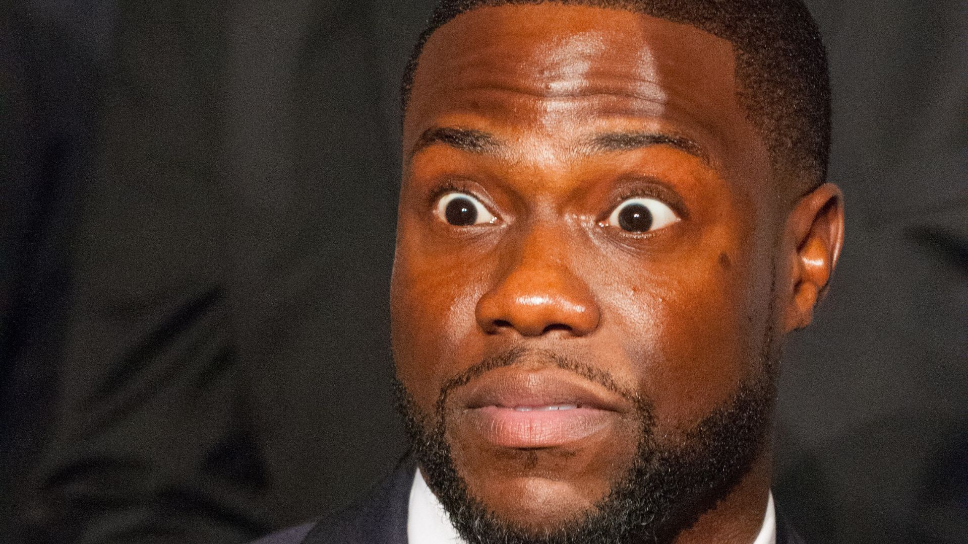 Comedian Kevin Hart Closes All His CA Vegan Restaurants After Minimum Wage Hike [WATCH]