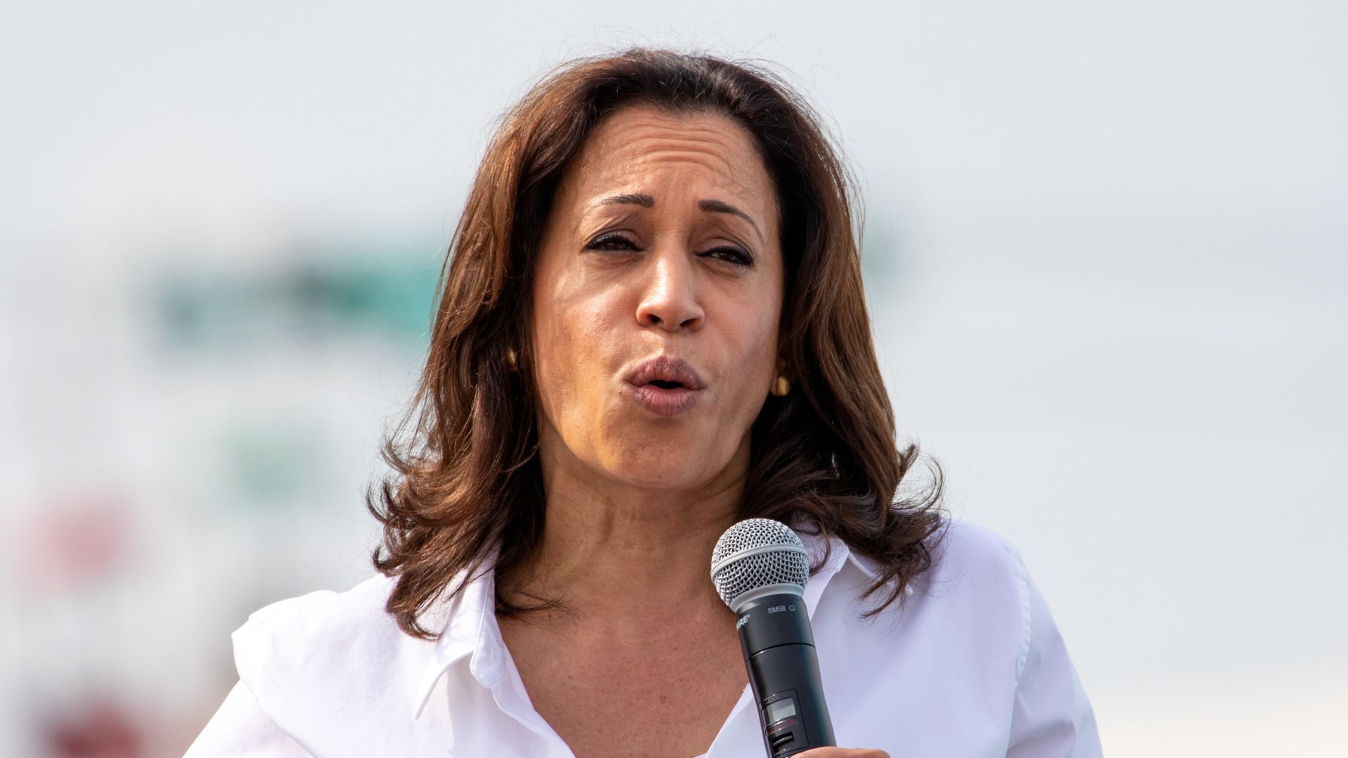 Kamala Contradicts Her Campaign Slogan On The View, CNN Roasted Her [WATCH]