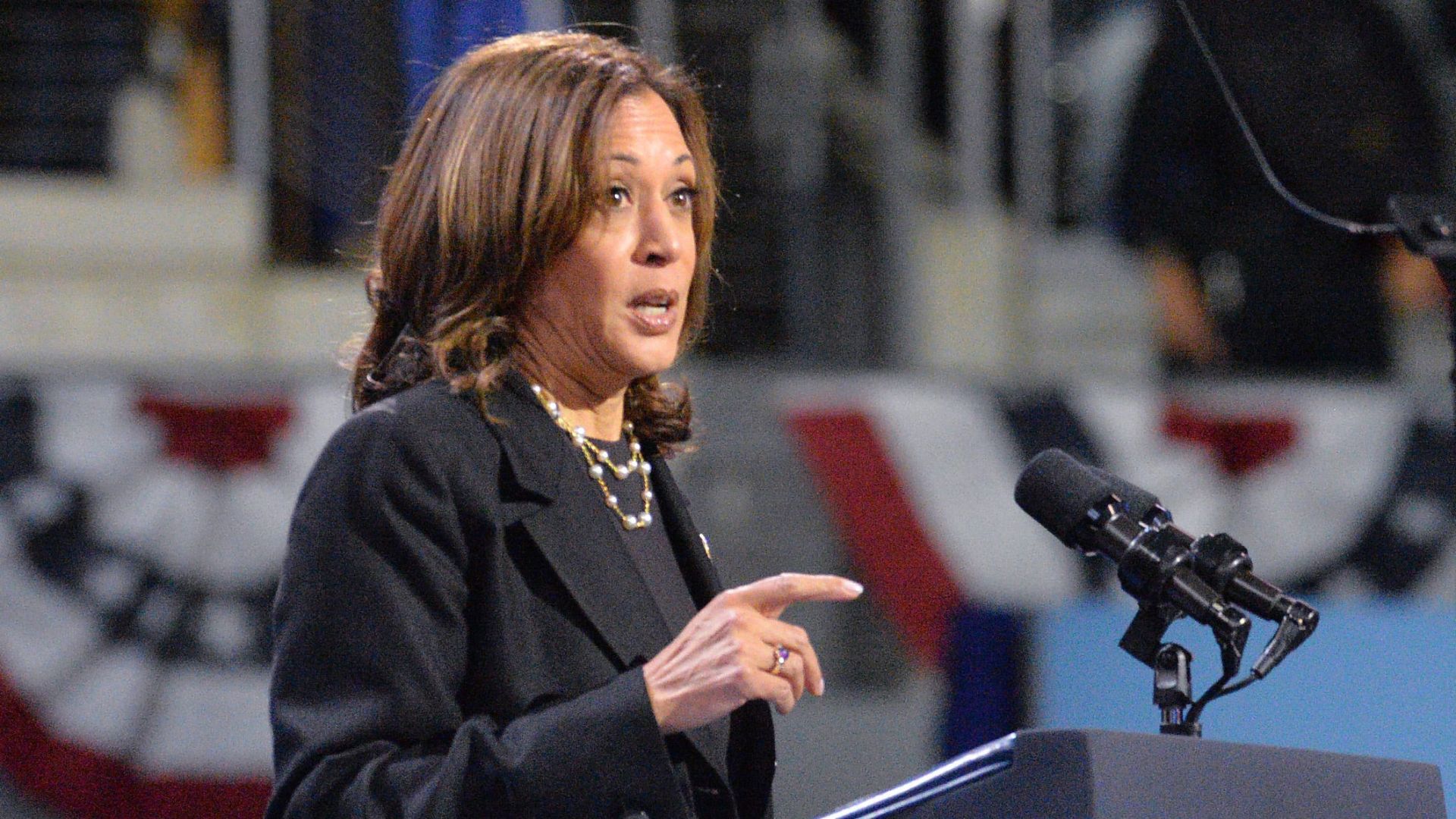 Kamala Set To Do Her First Formal Fox News Interview With Bret Baier [WATCH]