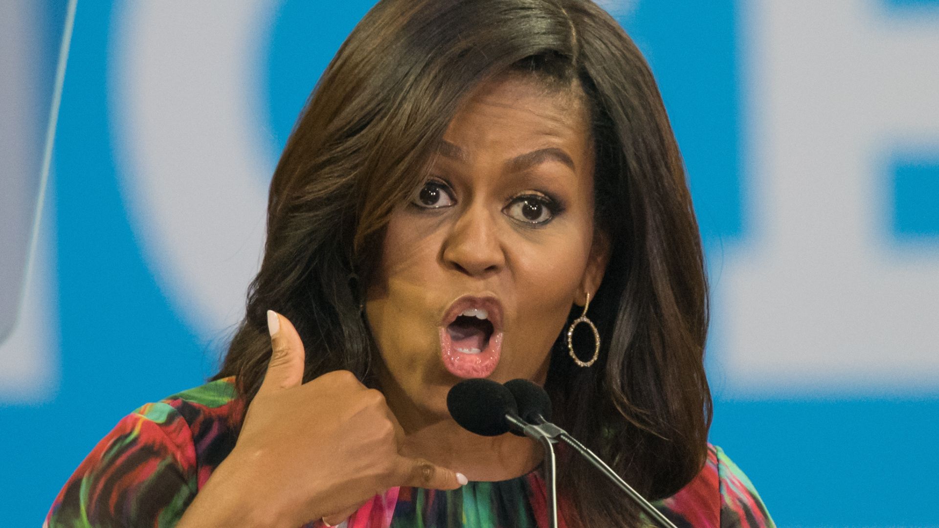 Michelle Obama Dishes Dirt on ‘Bedtime’ Struggles—Barack Just ‘Doesn’t Understand’ [WATCH]