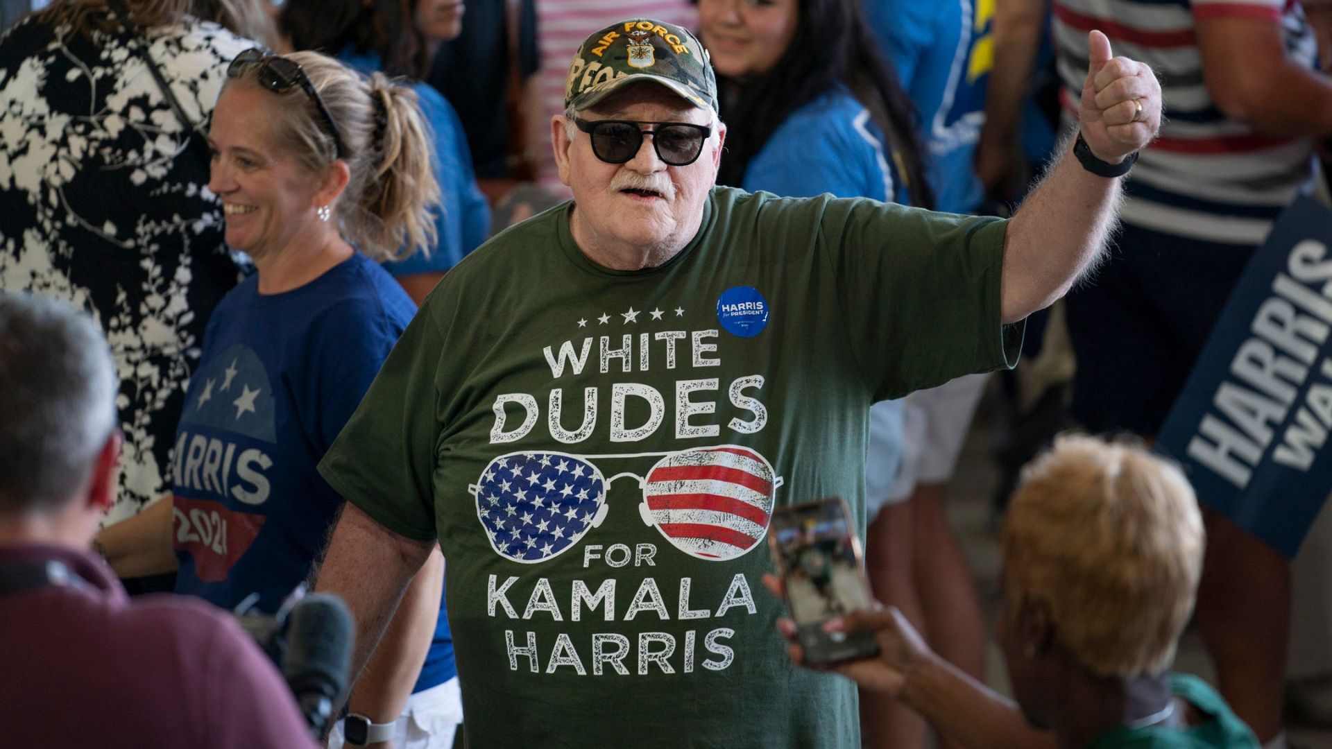 ‘White Dude For Harris’ Has An Epic Breakdown, Or Was It Staged? [WATCH]