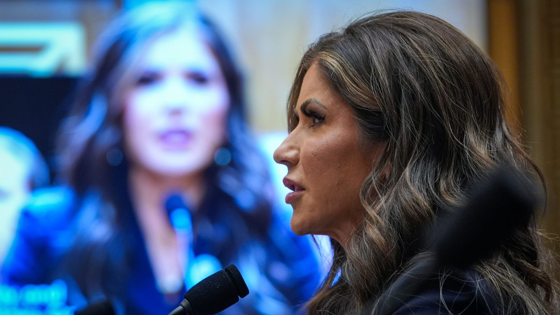 Democrat Senator Blumenthal Asks Kristi Noem to ‘Put Aside’ Biden’s 300,000+ Missing Kids [WATCH]