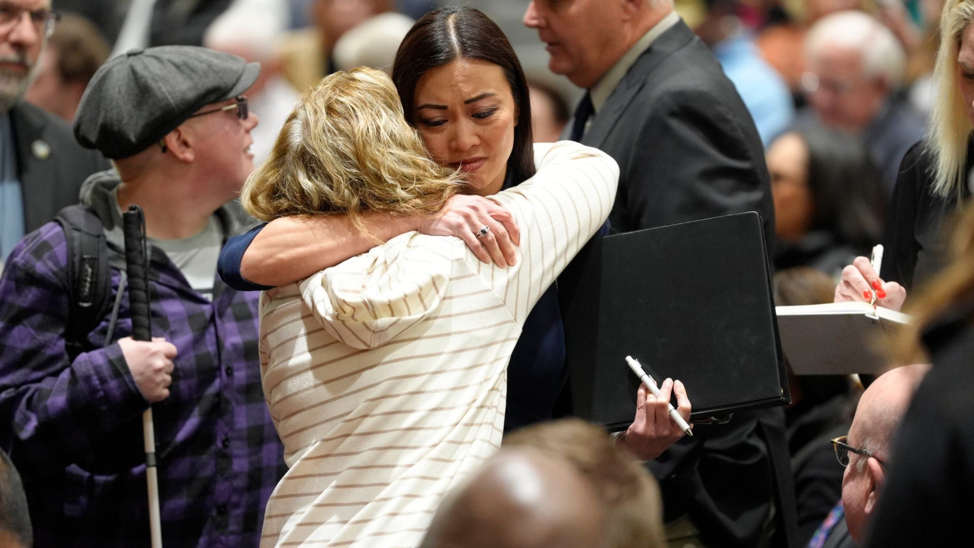 At Least 14 U.S. Figure Skating Team Members Killed in D.C. Air Tragedy [WATCH]