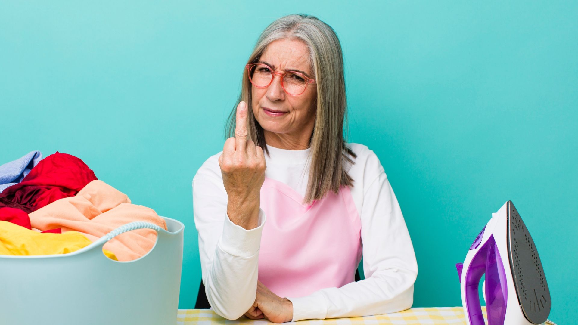 Cleaning Lady Goes Absolutely Ballistic on ‘Corrupt Piece of Sh*t Government’ [WATCH]